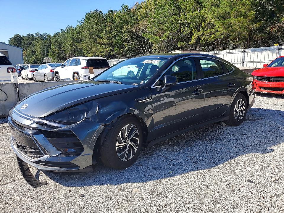 HYUNDAI SONATA HYBRID 2026 с VIN KMHL24JJ8TA187939 - Снимка от търг