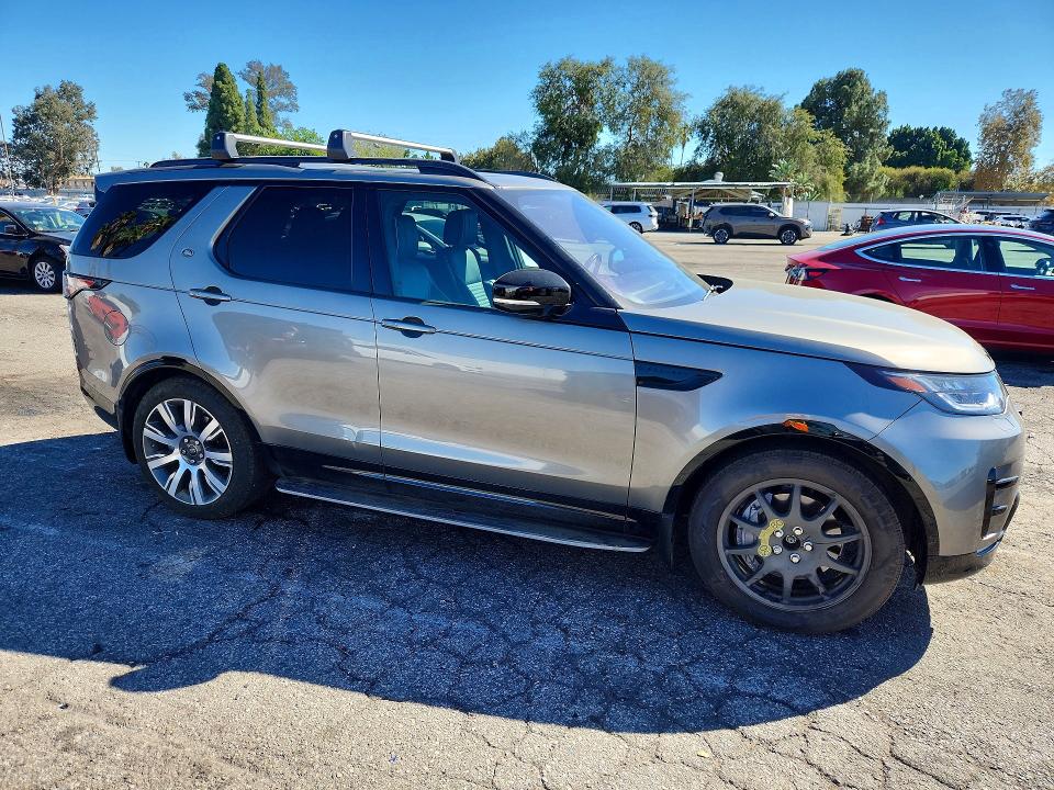 Zdjęcie 4 z aukcji – 2019 LAND ROVER DISCOVERY z VIN SALRT2RV1KA081427