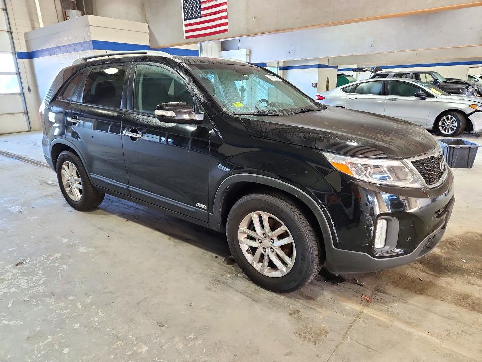 صورة رقم 4 من المزاد - 2014 KIA SORENTO مع VIN 5XYKTCA61EG445191