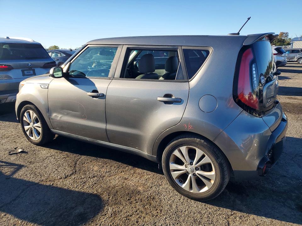 Снимка 2 от търг – 2016 KIA SOUL с VIN KNDJP3A52G7296202