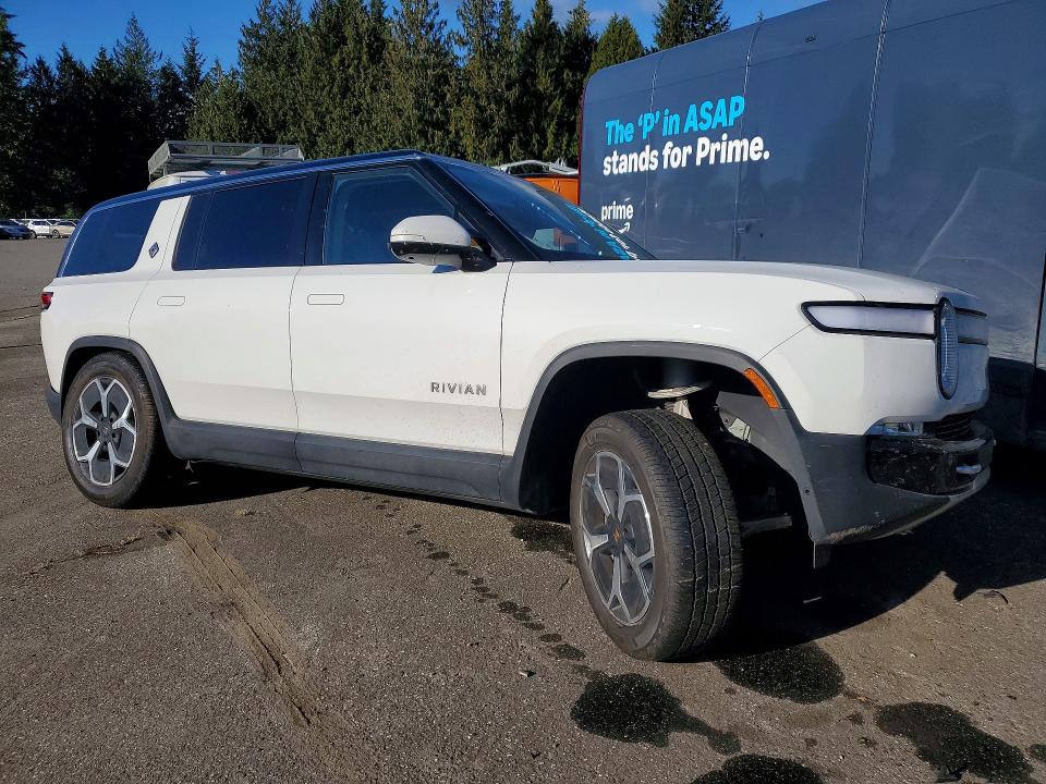 Zdjęcie 4 z aukcji – 2024 RIVIAN R1S z VIN 7PDSGCBA3RN030999