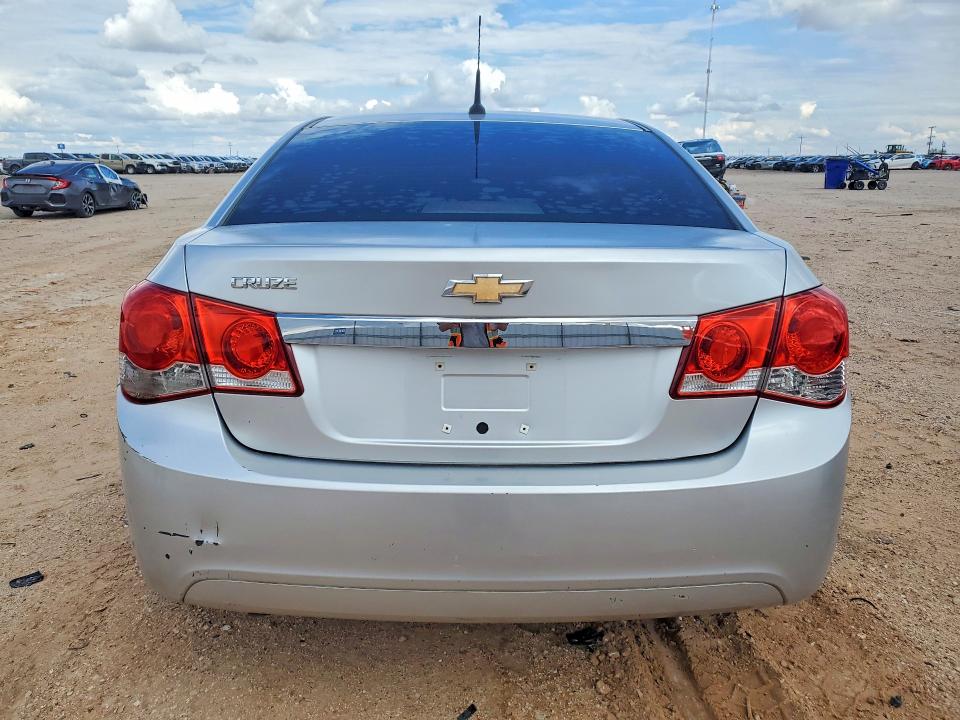 Снимка 6 от търг – 2011 CHEVROLET CRUZE с VIN 1G1PC5SHXB7273942