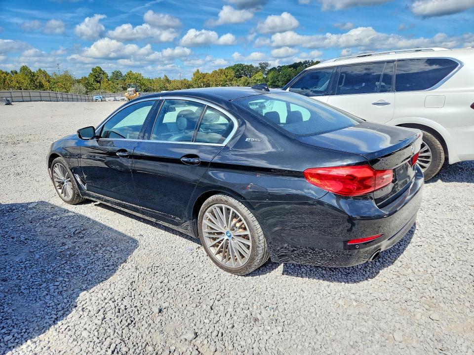 Снимка 2 от търг – 2018 BMW 530XE с VIN WBAJB1C54JB374822