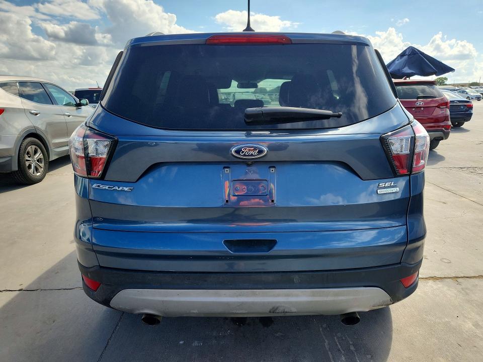 Photo 6 from auction – 2018 FORD ESCAPE with VIN 1FMCU0HD6JUA82198