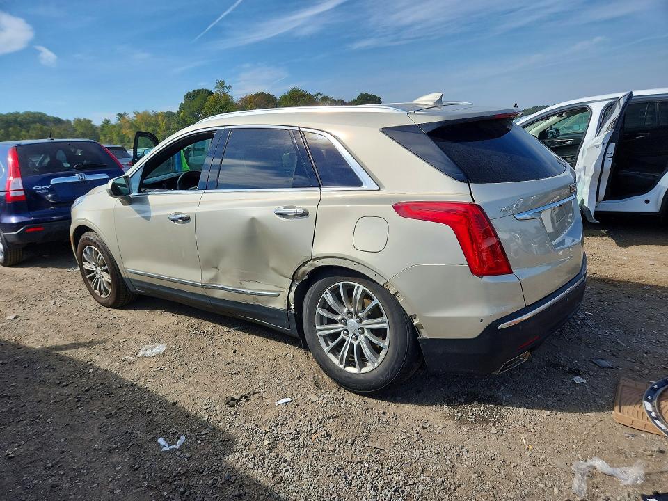 Foto 2 de la subasta – 2017 CADILLAC XT5 con VIN 1GYKNDRS0HZ213148
