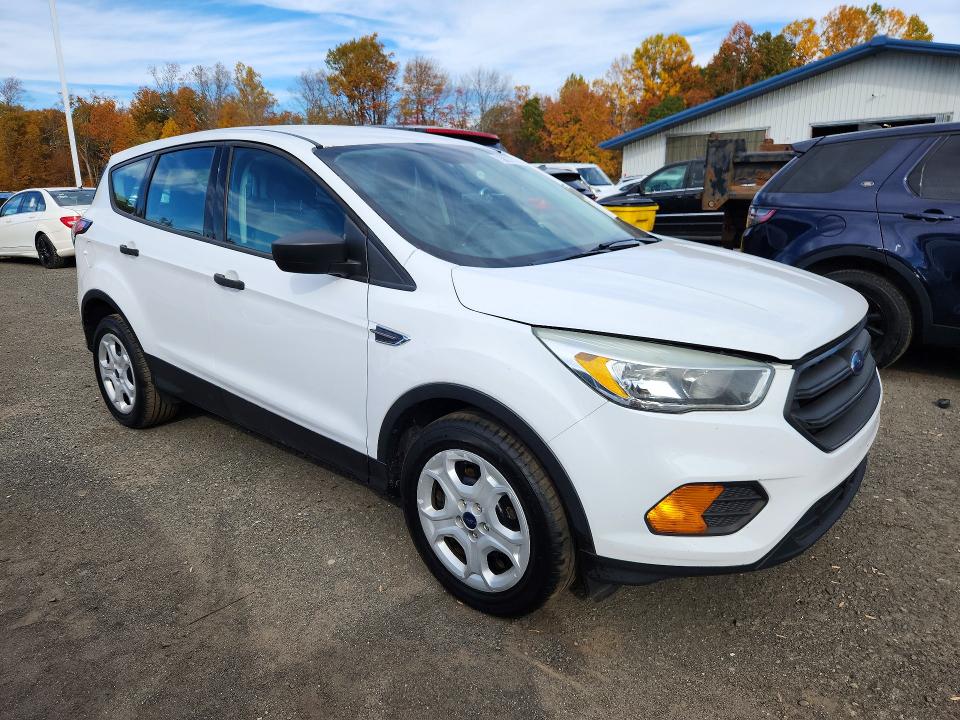Photo 4 from auction – 2017 FORD ESCAPE with VIN 1FMCU0F75HUC83193