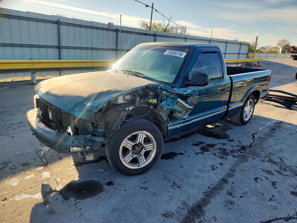 Снимка 1 от търг – 1996 GMC SONOMA с VIN 1GTCS14X6T8535618
