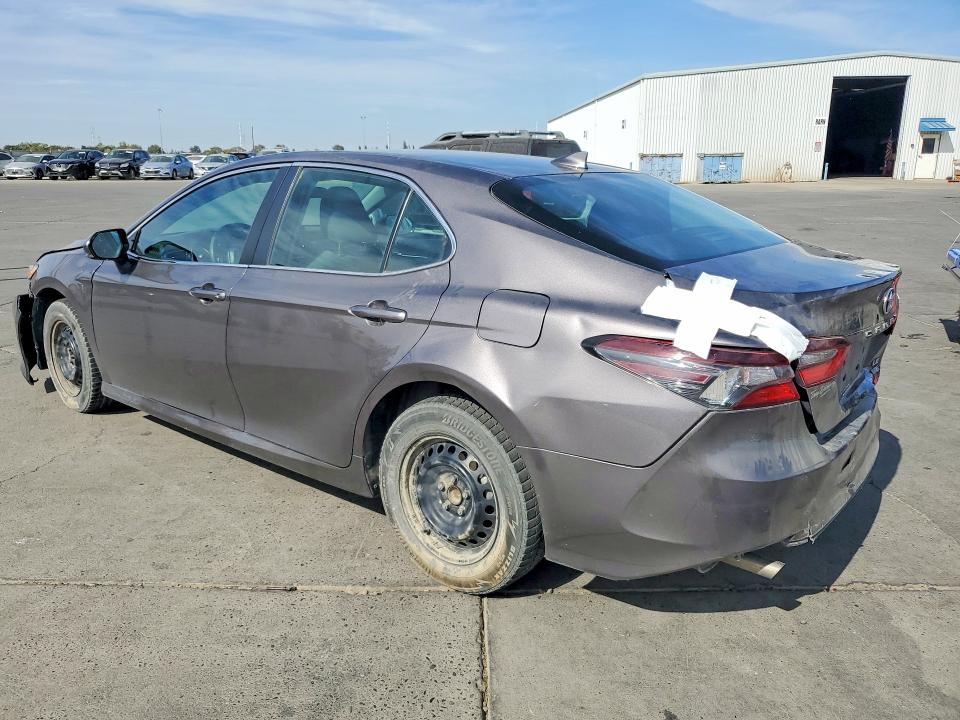 Снимка 2 от търг – 2023 TOYOTA CAMRY с VIN 4T1C31AK8PU609944