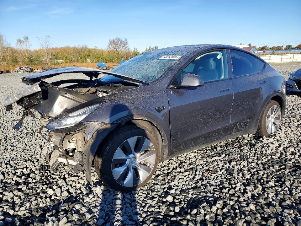 TESLA MODEL Y 2021 с VIN 5YJYGDEE6MF208000 - Снимка от търг