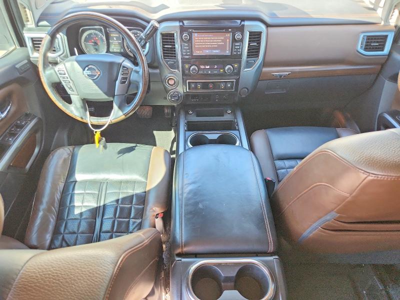 Снимка 8 от търг – 2016 NISSAN TITAN XD с VIN 1N6BA1F47GN509714