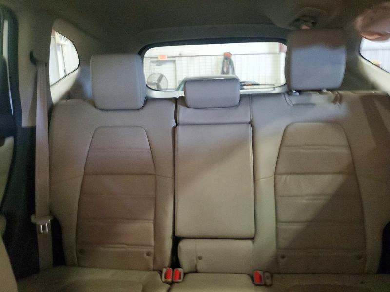 Photo 10 from auction – 2018 HONDA CR-V with VIN 2HKRW2H82JH687739