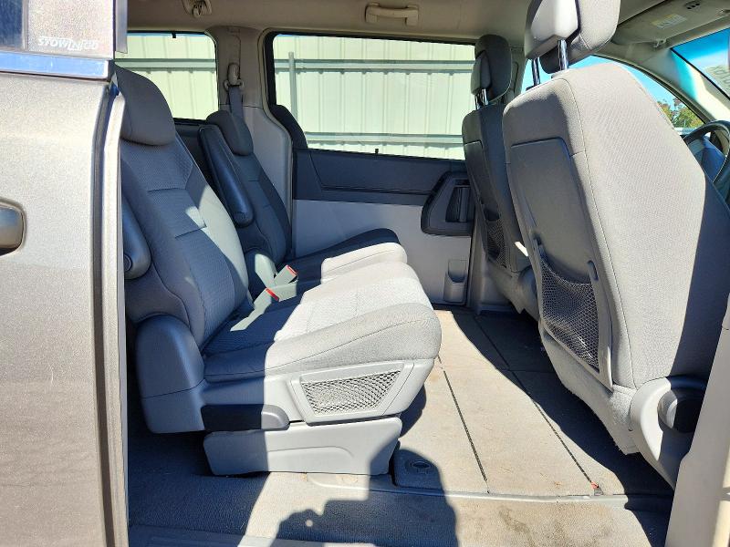 Снимка 11 от търг – 2010 CHRYSLER TOWN & COUNTRY с VIN 2A4RR5D14AR368499
