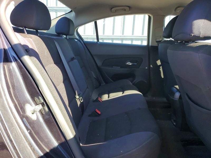 Снимка 10 от търг – 2015 CHEVROLET CRUZE с VIN 1G1PC5SB1F7153271