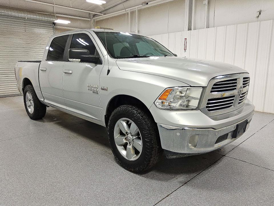 Снимка 4 от търг – 2019 RAM 1500 CLASSIC с VIN 1C6RR7LT6KS559885