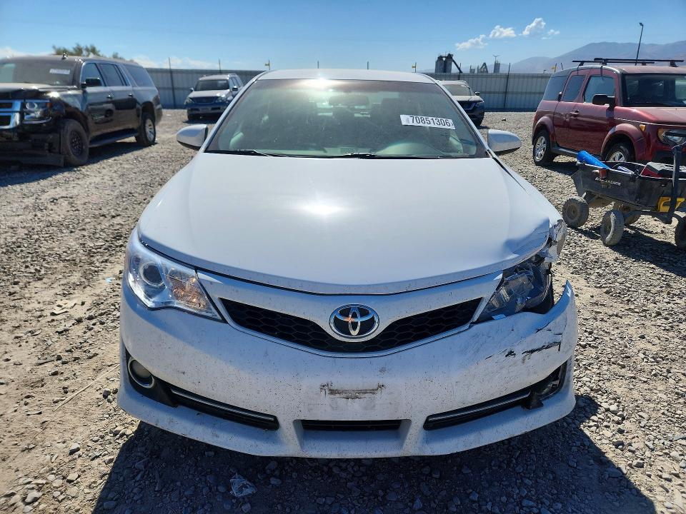 Photo 5 from auction – 2014 TOYOTA CAMRY with VIN 4T1BF1FK4EU469464