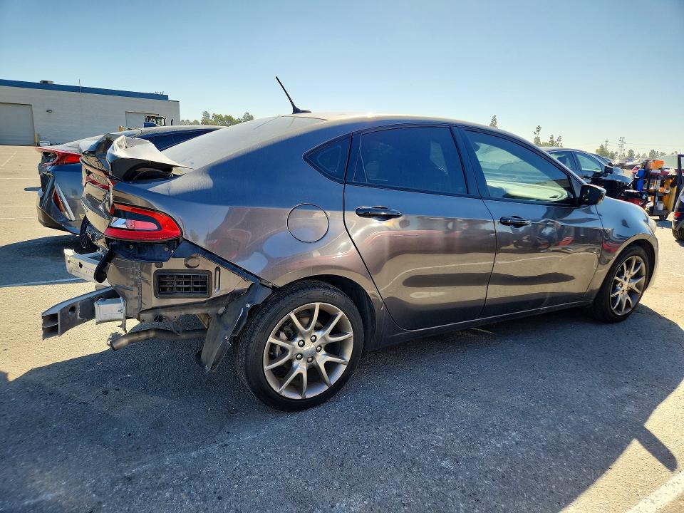Zdjęcie 3 z aukcji – 2015 DODGE DART z VIN 1C3CDFBB9FD182385