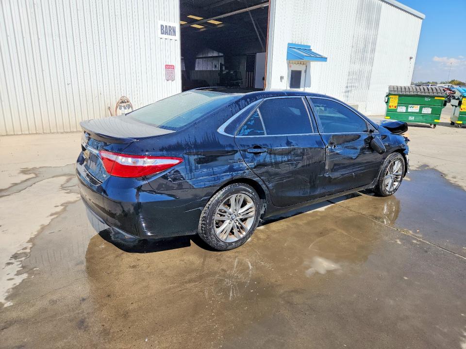 Снимка 3 от търг – 2016 TOYOTA CAMRY с VIN 4T1BF1FK2GU206974