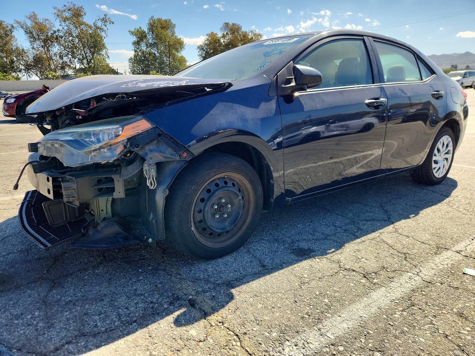 TOYOTA COROLLA 2017 с VIN 5YFBURHE2HP712626 - Снимка от търг