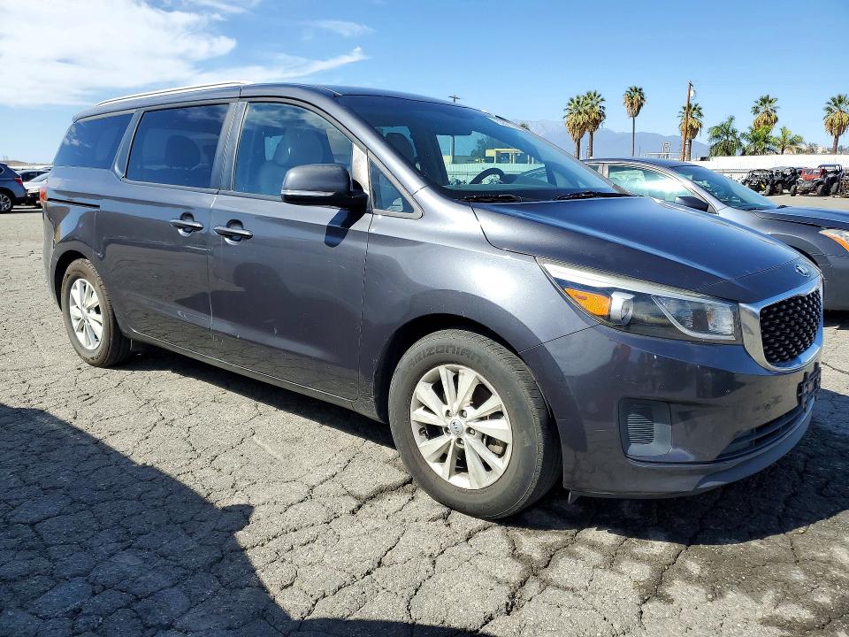 Снимка 4 от търг – 2016 KIA SEDONA с VIN KNDMB5C1XG6178986