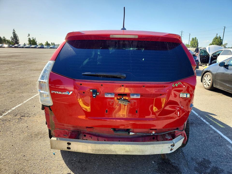 Photo 6 from auction – 2013 TOYOTA PRIUS V with VIN JTDZN3EU5D3205629