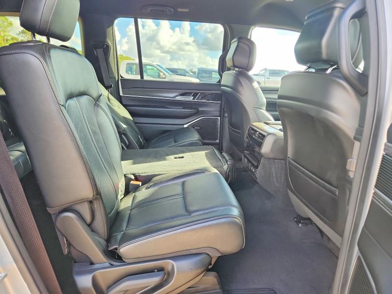 Photo 11 from auction – 2023 JEEP WAGONEER with VIN 1C4SJRBP1PS562766