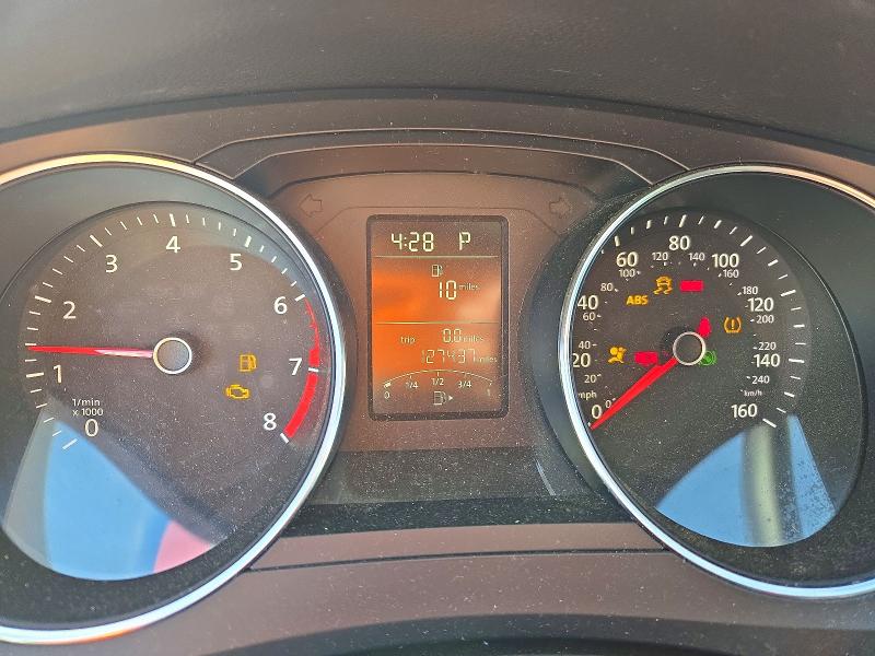 Снимка 9 от търг – 2017 VOLKSWAGEN JETTA с VIN 3VW2B7AJ8HM319283