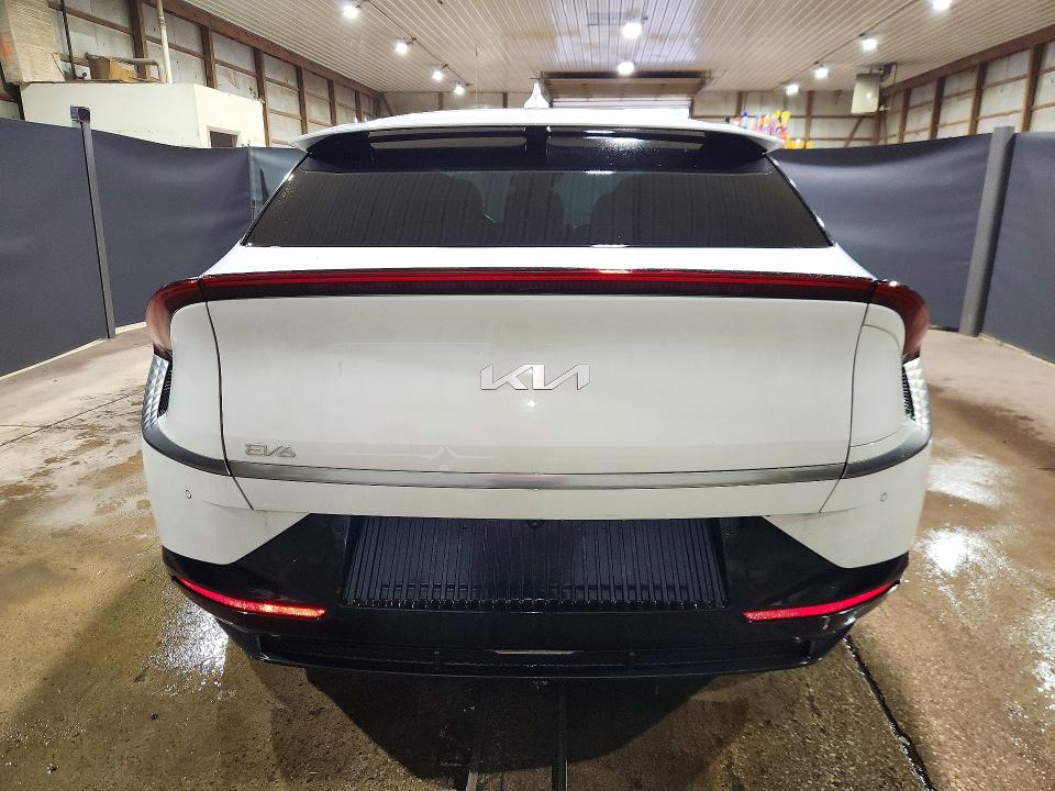 Foto 6 de la subasta – 2023 KIA EV6 con VIN KNDC34LA2P5612598