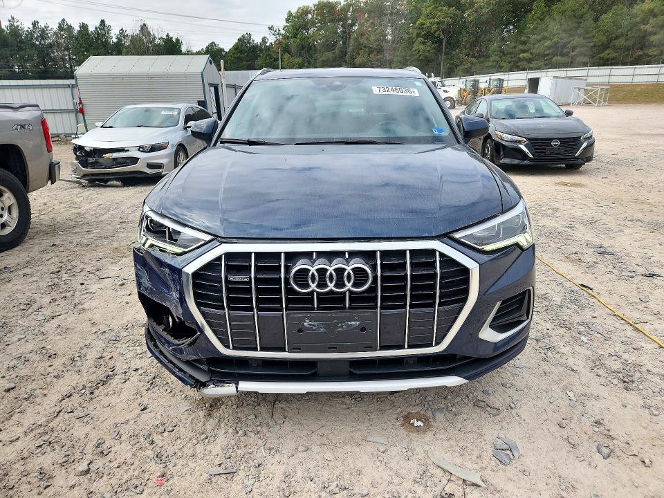 Снимка 5 от търг – 2020 AUDI Q3 с VIN WA1BECF35L1114159