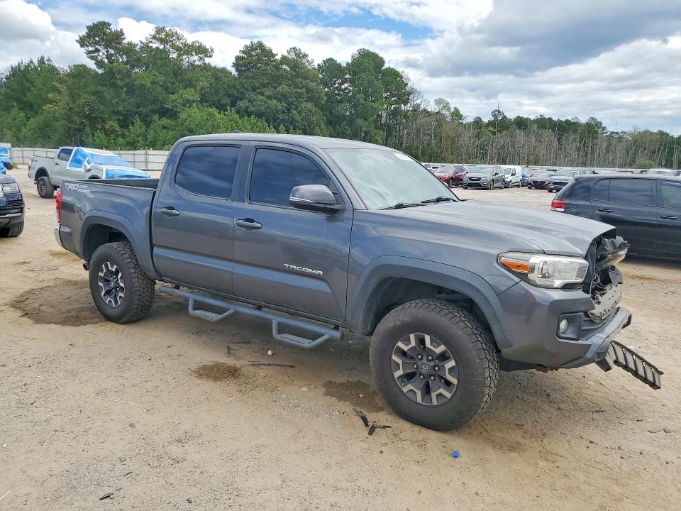 Снимка 4 от търг – 2016 TOYOTA TACOMA с VIN 3TMAZ5CN7GM002592