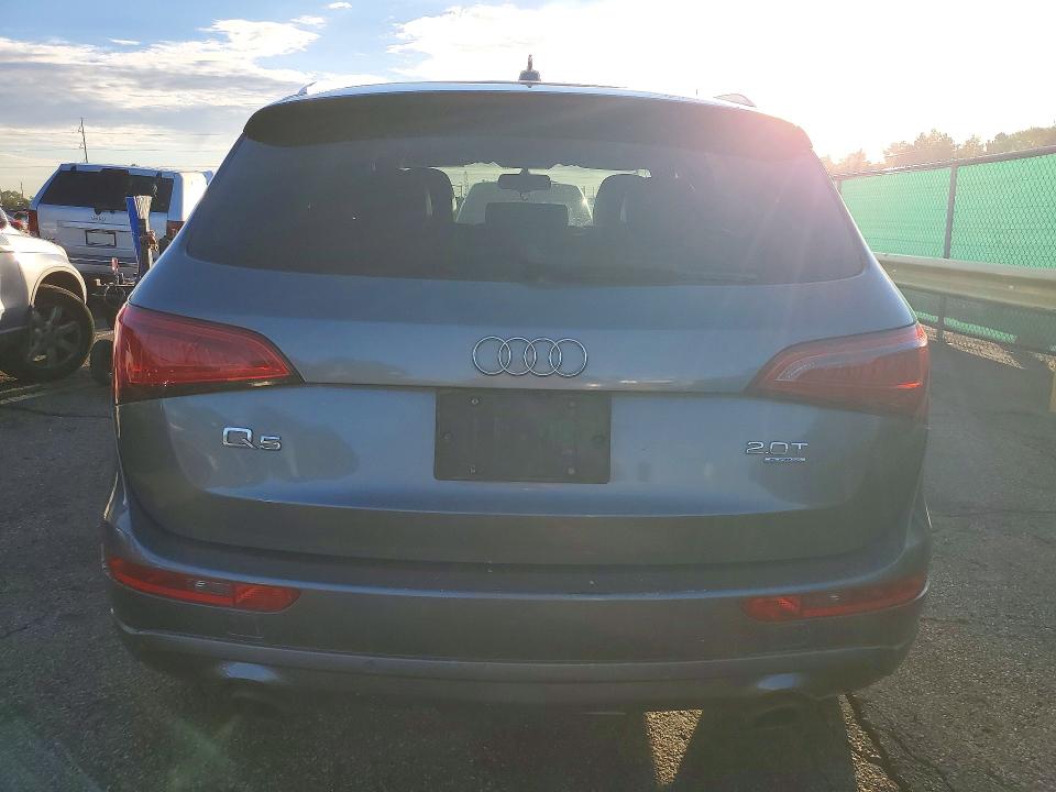 Снимка 6 от търг – 2014 AUDI Q5 с VIN WA1LFAFPXEA083745