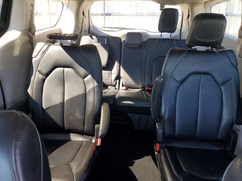Photo 10 from auction – 2023 CHRYSLER PACIFICA with VIN 2C4RC1BG7PR631617