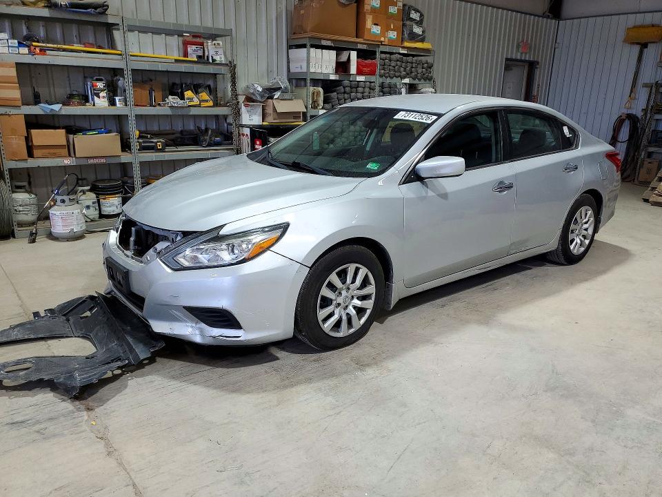 NISSAN ALTIMA 2016 z numerem VIN 1N4AL3AP6GN352902 - Zdjęcie z aukcji