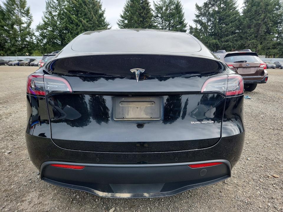 Photo 6 from auction – 2020 TESLA MODEL Y with VIN 5YJYGDEE0LF031426