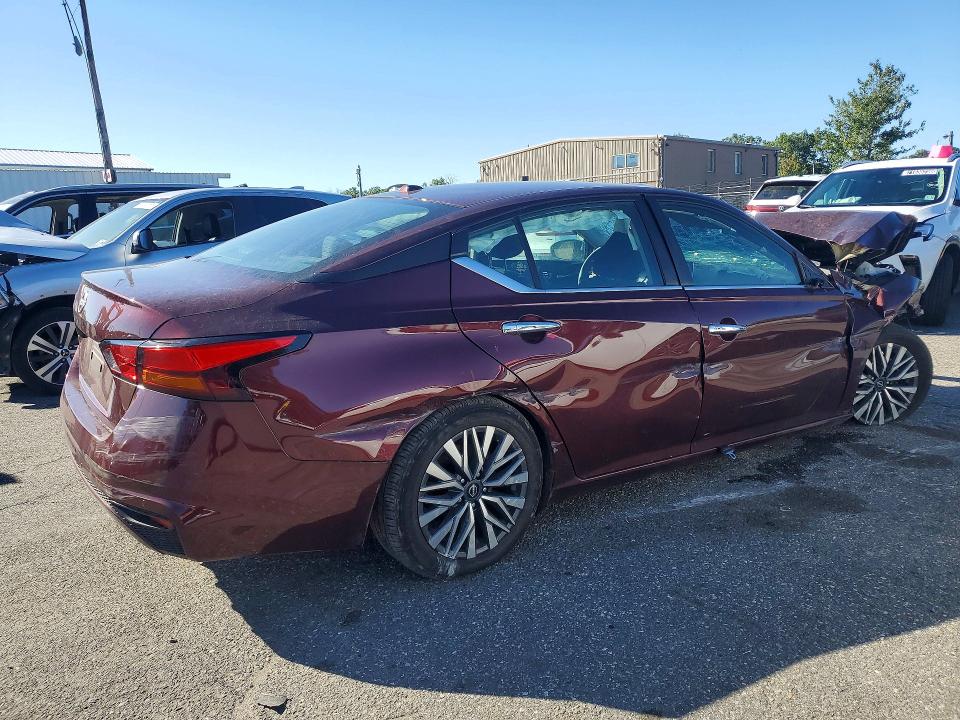Photo 3 from auction – 2025 NISSAN ALTIMA with VIN 1N4BL4DV4SN403889