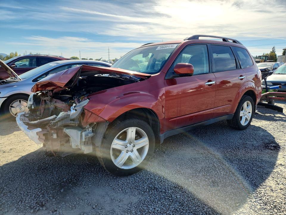 SUBARU FORESTER 2010 with VIN JF2SH6CC4AH776615 - Photo from auction