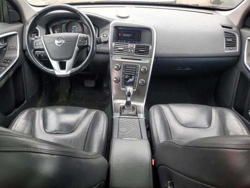 Photo 8 from auction – 2014 VOLVO XC60 with VIN YV4952DL8E2513790
