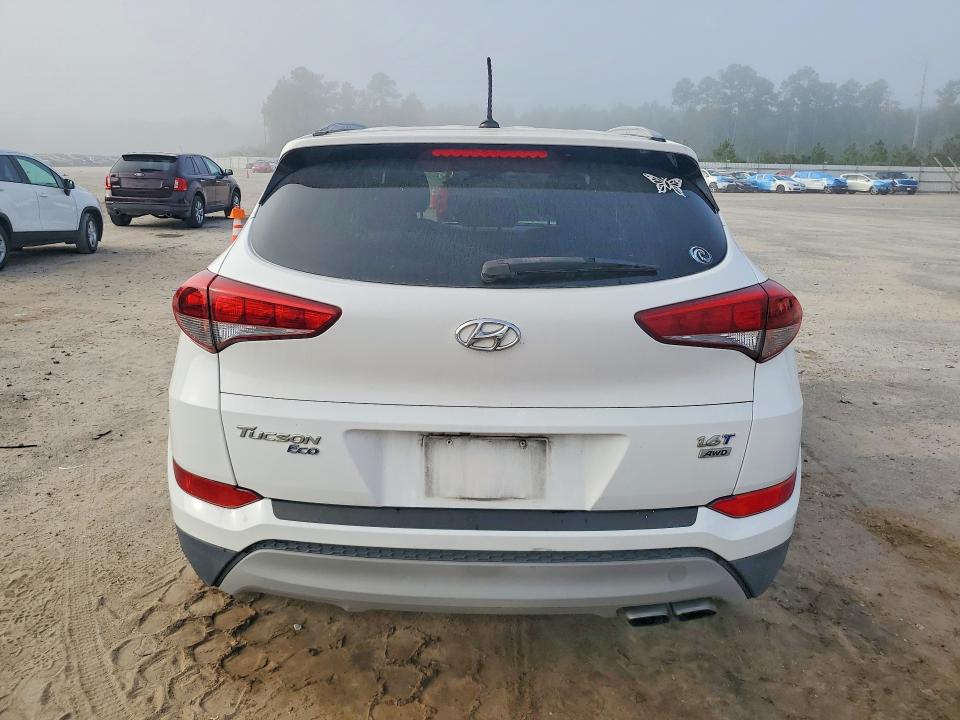 Снимка 6 от търг – 2017 HYUNDAI TUCSON с VIN KM8J3CA20HU507980