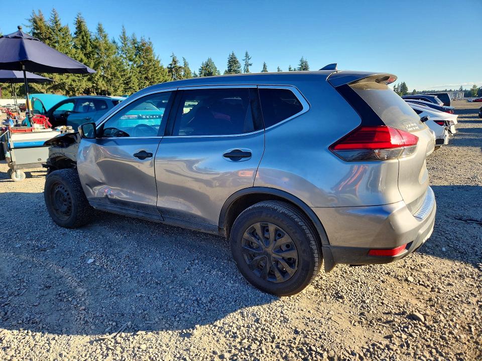 Photo 2 from auction – 2017 NISSAN ROGUE with VIN 5N1AT2MM4HC795094
