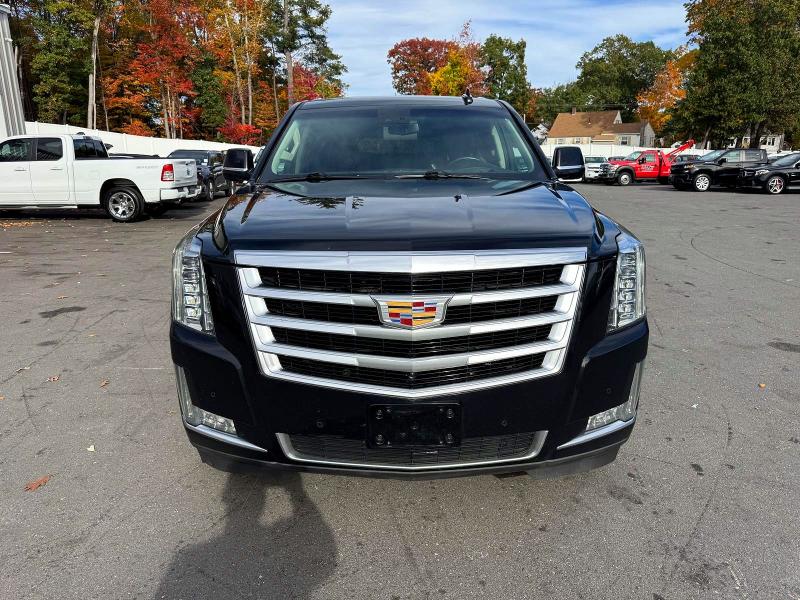 Снимка 5 от търг – 2018 CADILLAC ESCALADE с VIN 1GYS4HKJ9JR356424