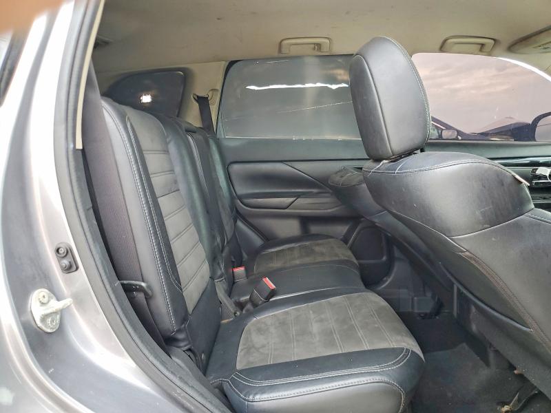 Снимка 11 от търг – 2019 MITSUBISHI OUTLANDER с VIN JA4AD3A30KZ048464