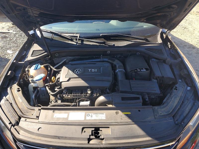Photo 11 from auction – 2016 VOLKSWAGEN PASSAT with VIN 1VWBT7A34GC009596