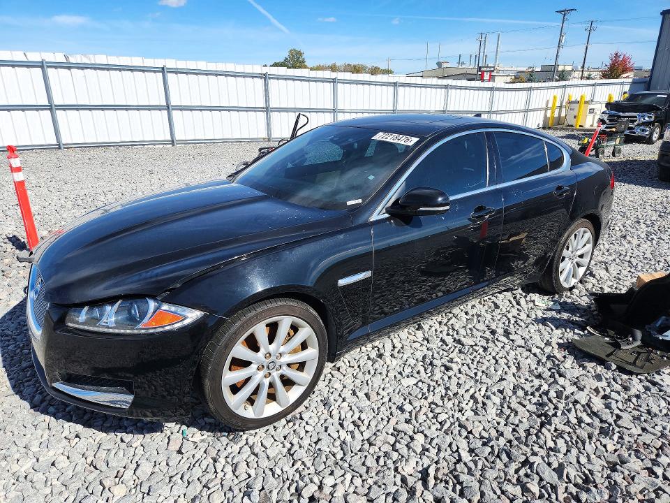 JAGUAR XF 2013 مع رقم تعريف المركبة SAJWJ0EF8D8S89318 - صورة من المزاد