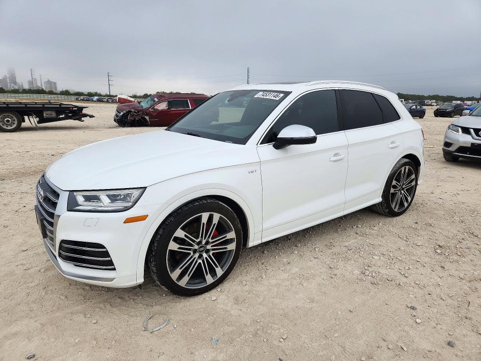 AUDI SQ5 2018 с VIN WA1C4AFY8J2123792 - Снимка от търг