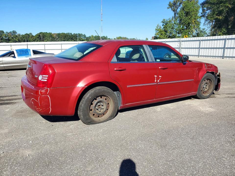 Снимка 3 от търг – 2008 CHRYSLER 300 с VIN 2C3KA43R68H155672