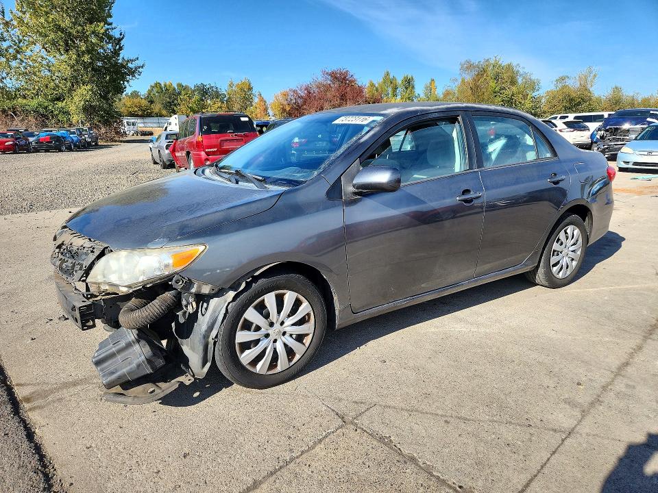 TOYOTA COROLLA 2012 с VIN 2T1BU4EEXCC816815 - Снимка от търг