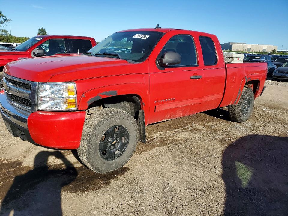 CHEVROLET SILVERADO 2010 с VIN 1GCSKSE32AZ295312 - Снимка от търг