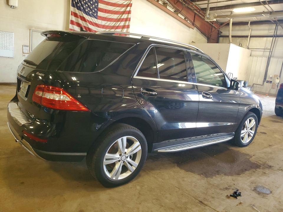 Снимка 3 от търг – 2014 MERCEDES-BENZ ML с VIN 4JGDA5HB9EA414862