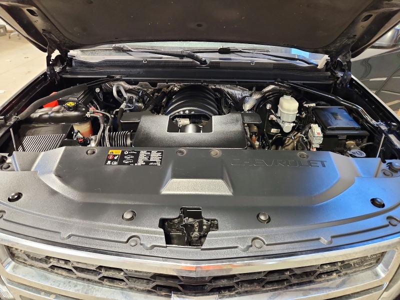 Снимка 12 от търг – 2016 CHEVROLET SUBURBAN с VIN 1GNSKGKC6GR115444