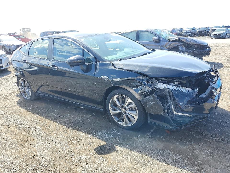 Снимка 4 от търг – 2018 HONDA CLARITY с VIN JHMZC5F39JC024051