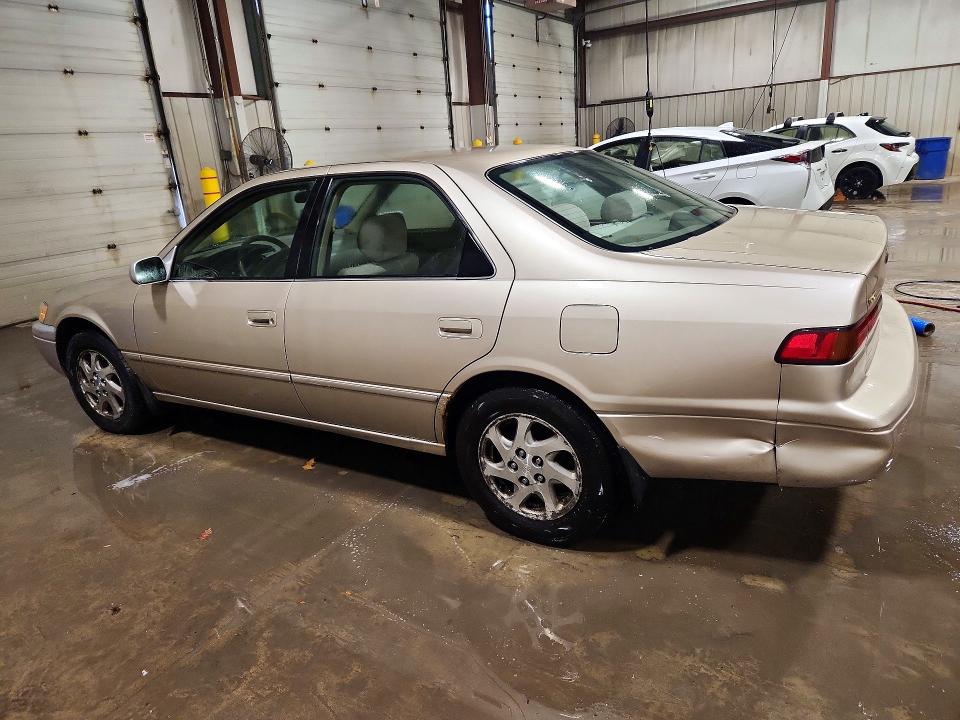 Снимка 2 от търг – 1999 TOYOTA CAMRY с VIN JT2BF22K2X0159784